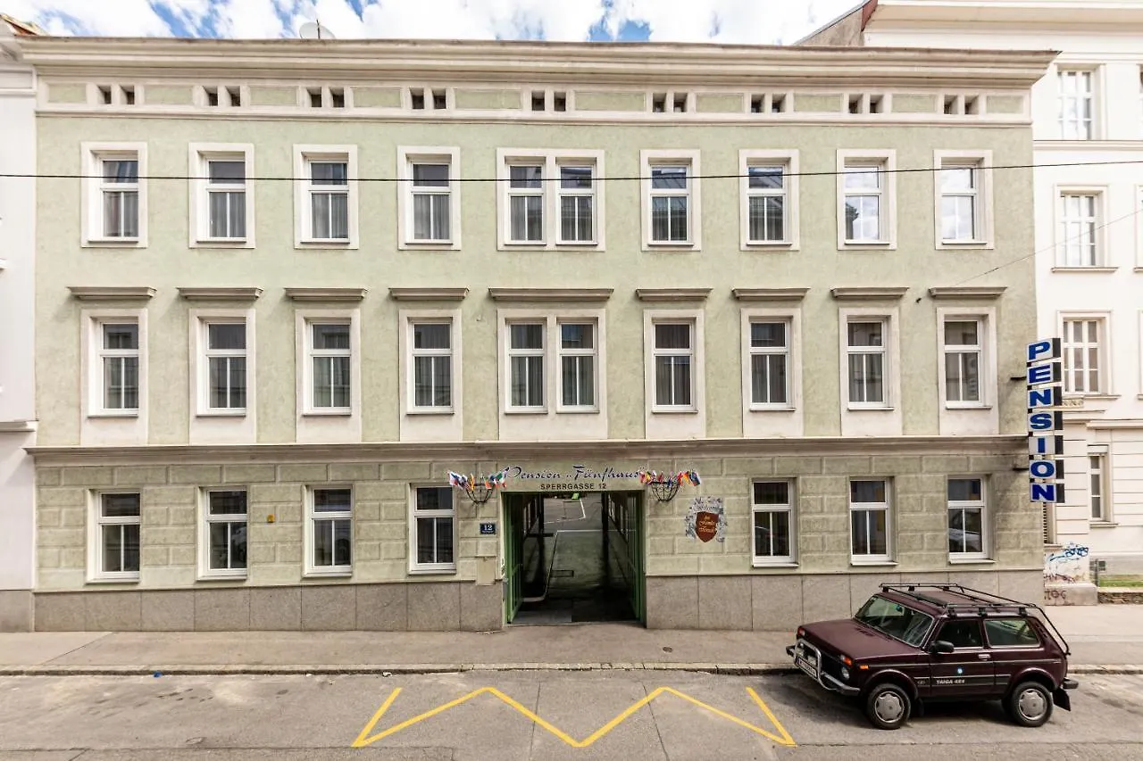 Hotel-Pension Fuenfhaus Вена 3*,