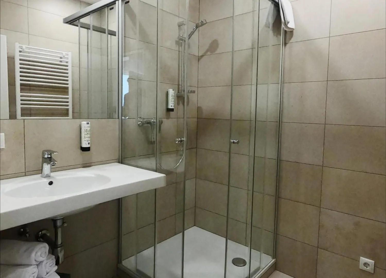 *** Vendégház Hotel-Pension Fuenfhaus Bécs Ausztria