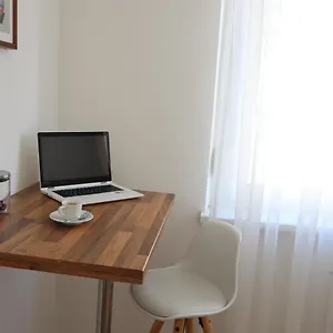 zkontrolujte dostupnost