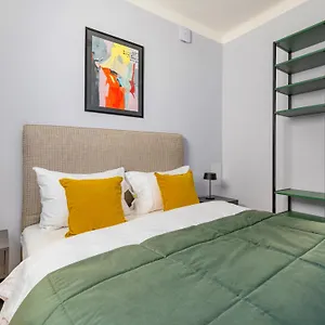 3* Apartahotel Numa Strauss