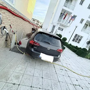 Lakaj 3* Velipoja