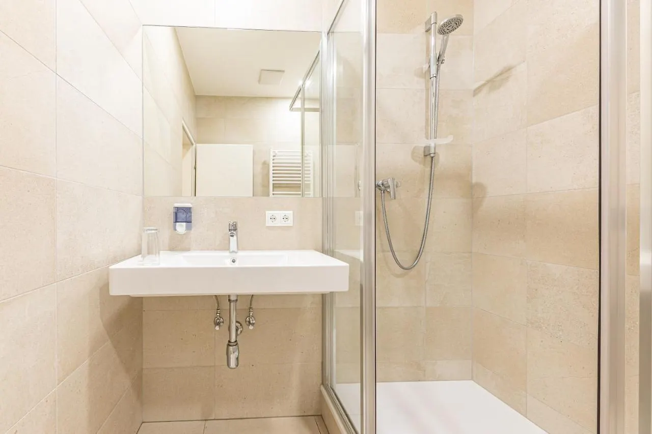Hotel-Pension Fuenfhaus Vienna Guest house