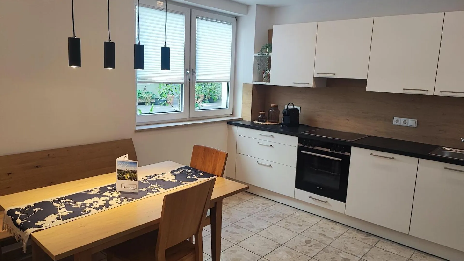 Hotel-Pension Fuenfhaus Vienna Guest house