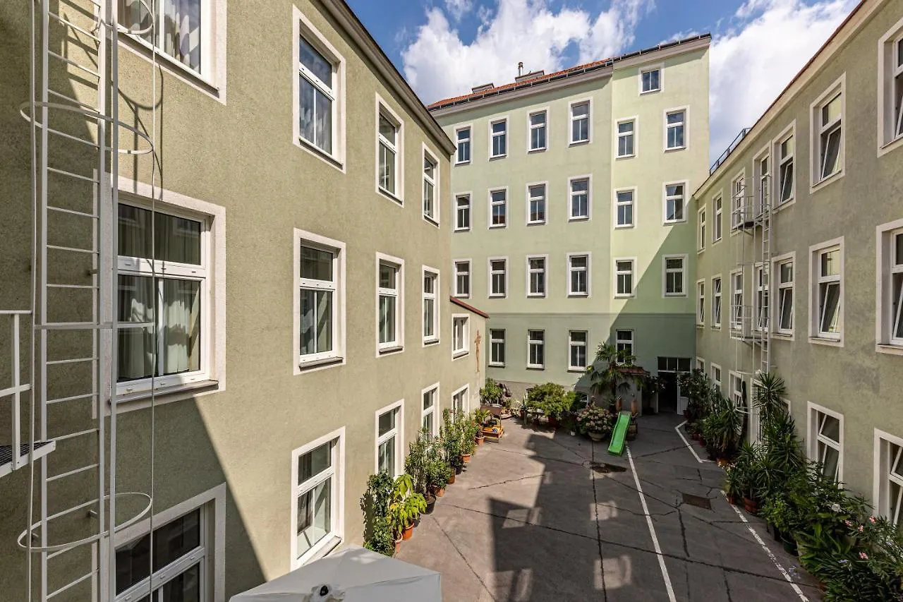Hotel-Pension Fuenfhaus Vienna Affittacamere